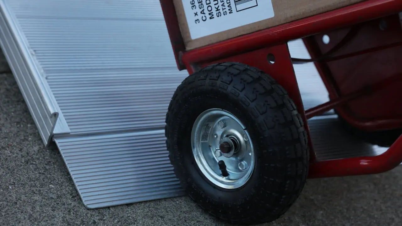 EZ-ACCESS® TRAVERSE™ Walk Ramp EZ-Access