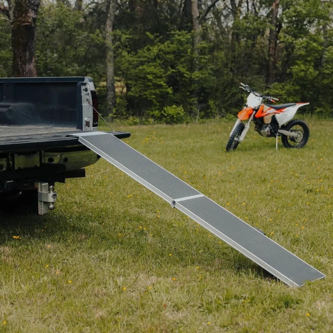 EZ-ACCESS TRAVERSE™ Folding Motorcycle Ramp EZ-Access