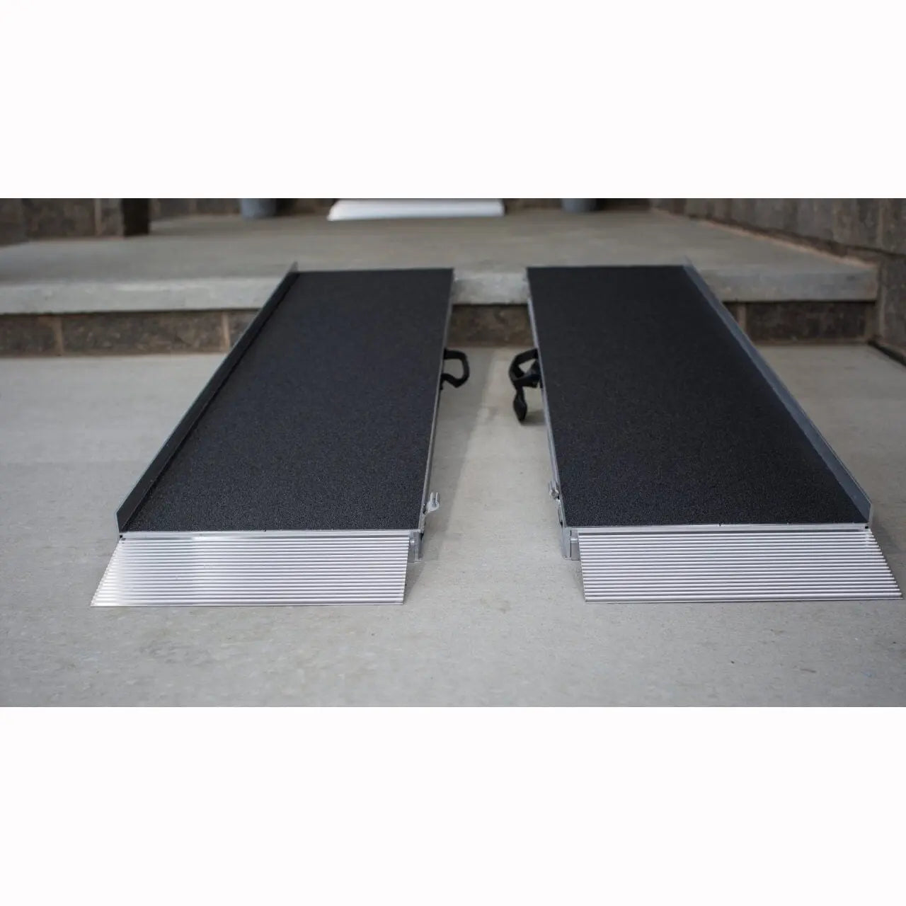 EZ-ACCESS® SUITCASE® Aluminum Singlefold AS Wheelchair Ramp