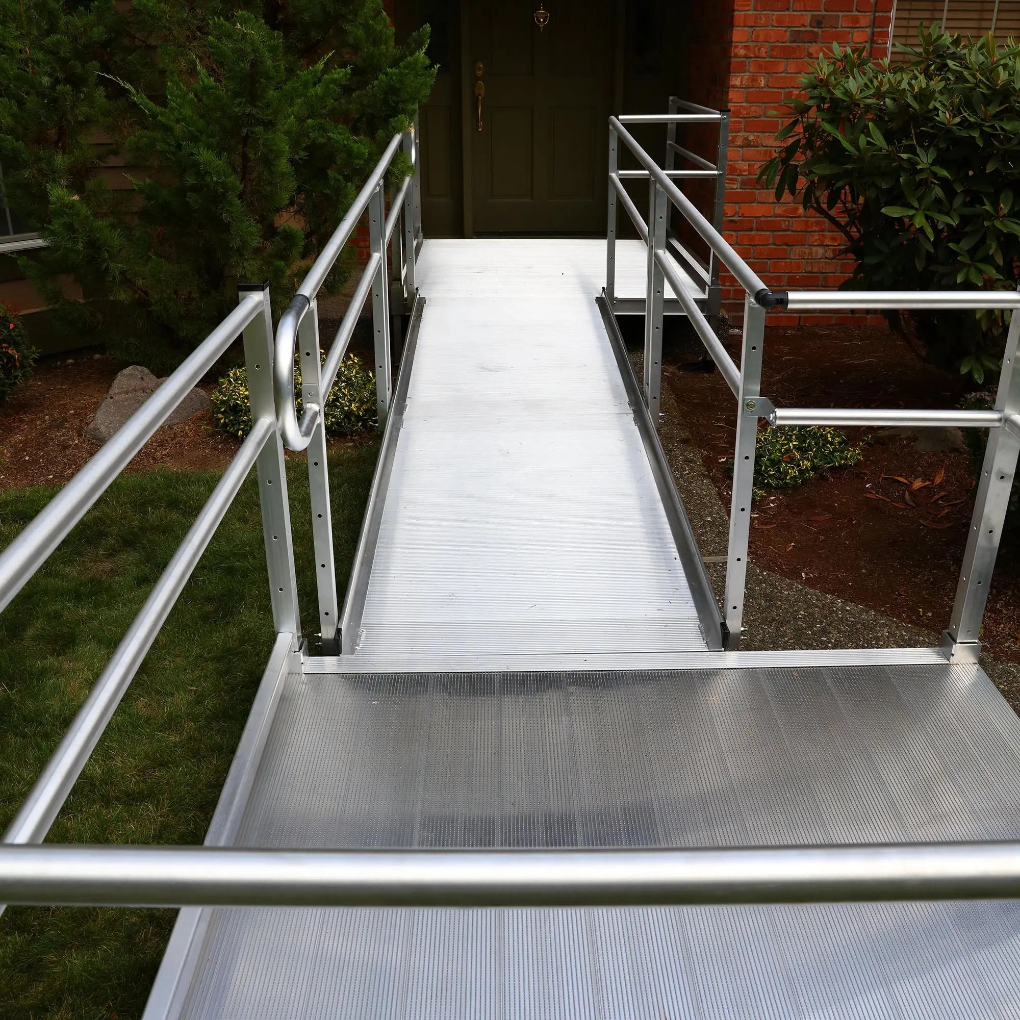 EZ-ACCESS PATHWAY® 3G Ramp Kit (STRAIGHT with 5' PLATFORM) – Ramp Pros